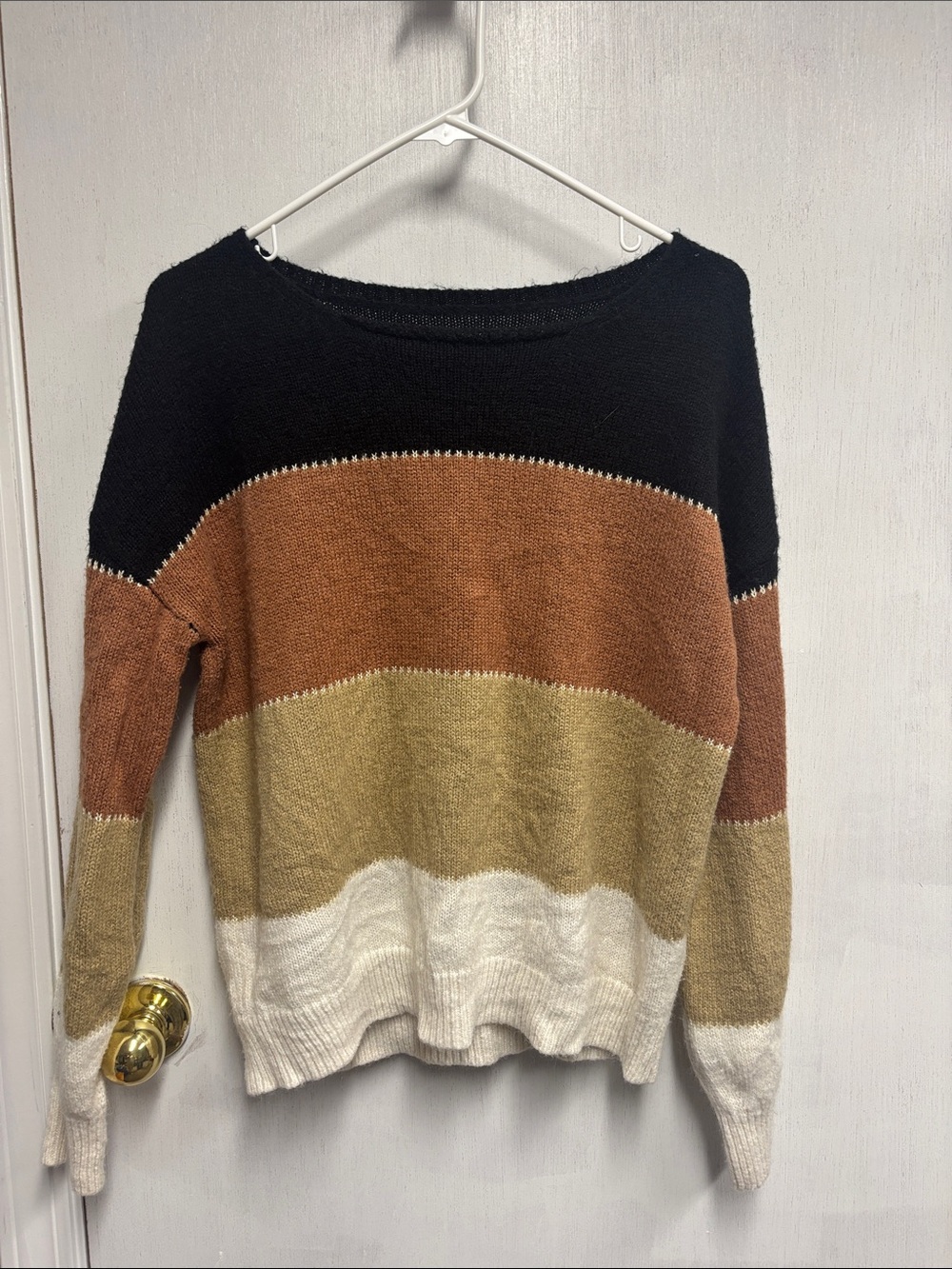 Women’s Colorblock Crewneck Sweater - Black, Rust, Tan, Cream -